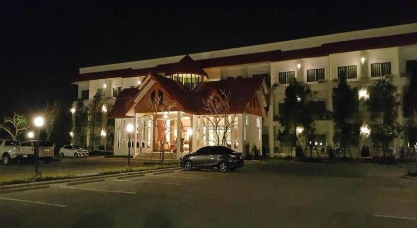 Silayok Grand Hotel Так Экстерьер фото